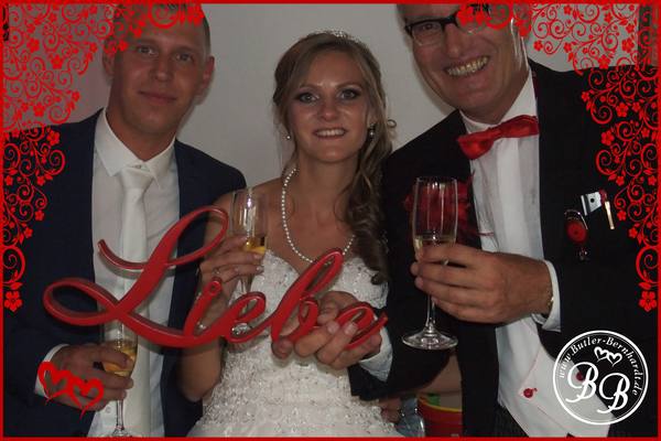b_nadine_alex_120